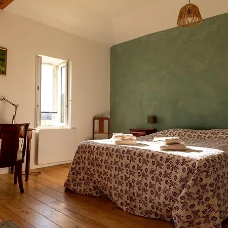 Terre D'yzan * Saint-Yzan-de-Soudiac