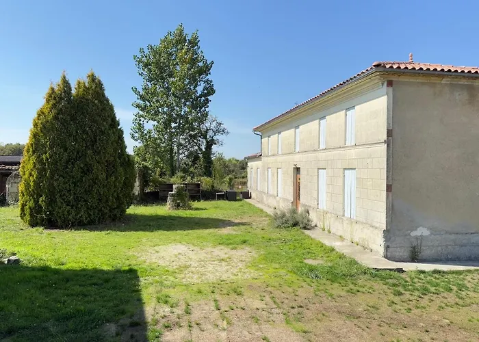 Hébergement de vacances Terre D'yzan Saint-Yzan-de-Soudiac