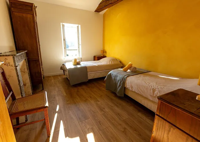 Terre D'yzan Hébergement de vacances