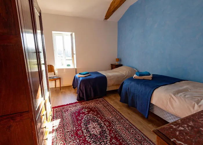 Terre D'yzan Saint-Yzan-de-Soudiac