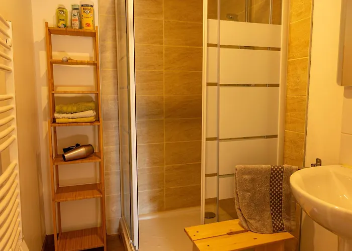 Terre D'yzan Hébergement de vacances *